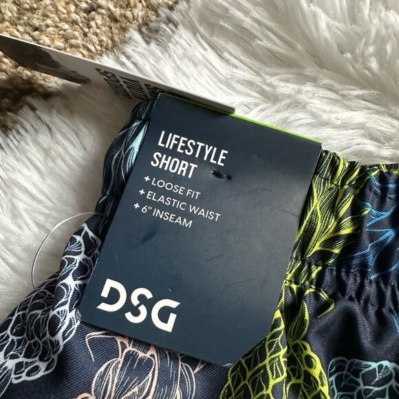 DSG Lifestyle Shorts Training Athletic Pineapple Loose Fit Swim New Mens Size 2X - Picture 8 of 11